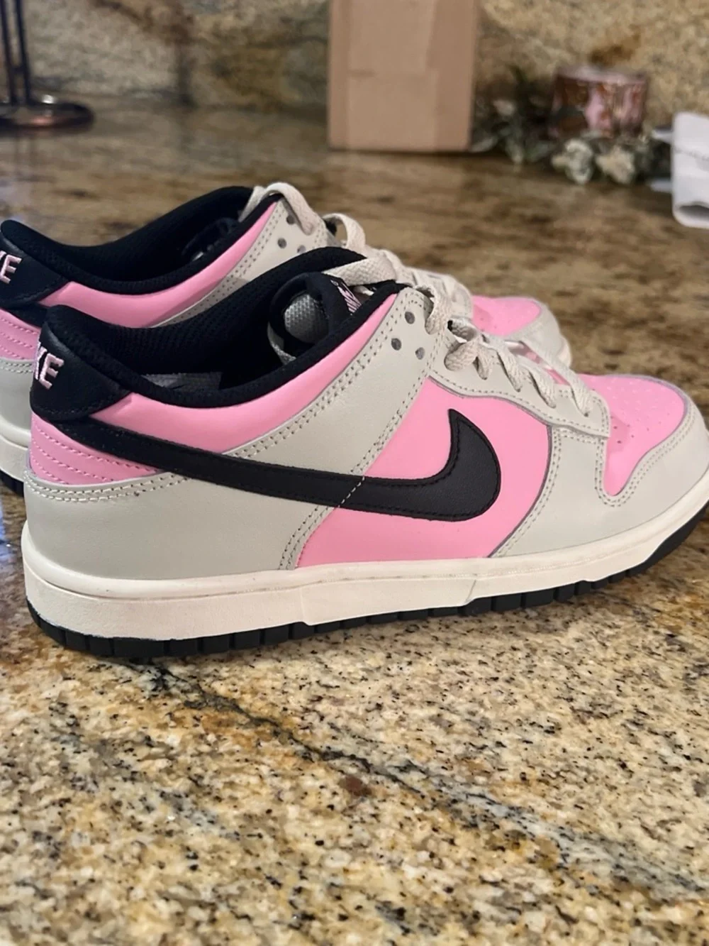 Nike Dunk Low GS Pink Rise Light Orewood Brown Black Size 7Y / Women’s 8.5
